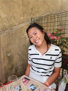 Meet your Posher, Jessica